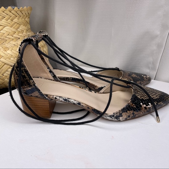 ASOS Pointed Toe Gold + Black Snakeskin Tie Lace Up Flat Dress Casual Shoe - Picture 7 of 13